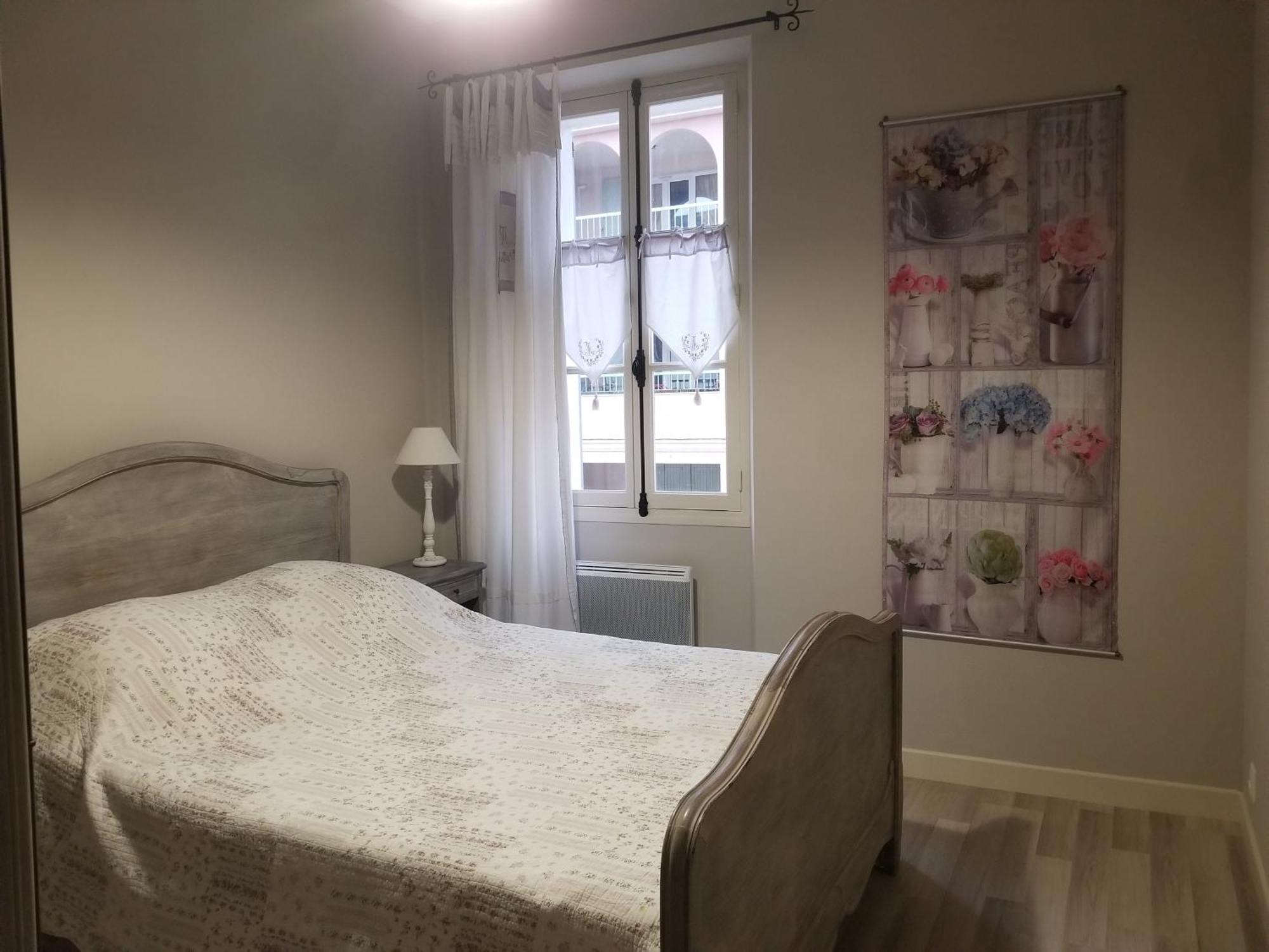 Apartamento Joli T2 de 40m² à louer à Le Muy  Exterior foto