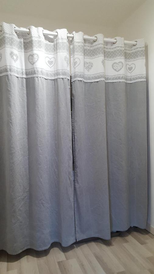 Apartamento Joli T2 de 40m² à louer à Le Muy  Exterior foto